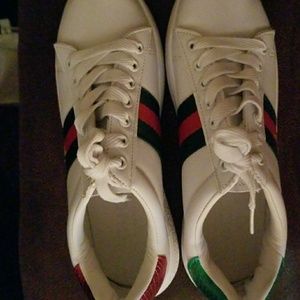 Women/men/boys/girls Gucci sneakers